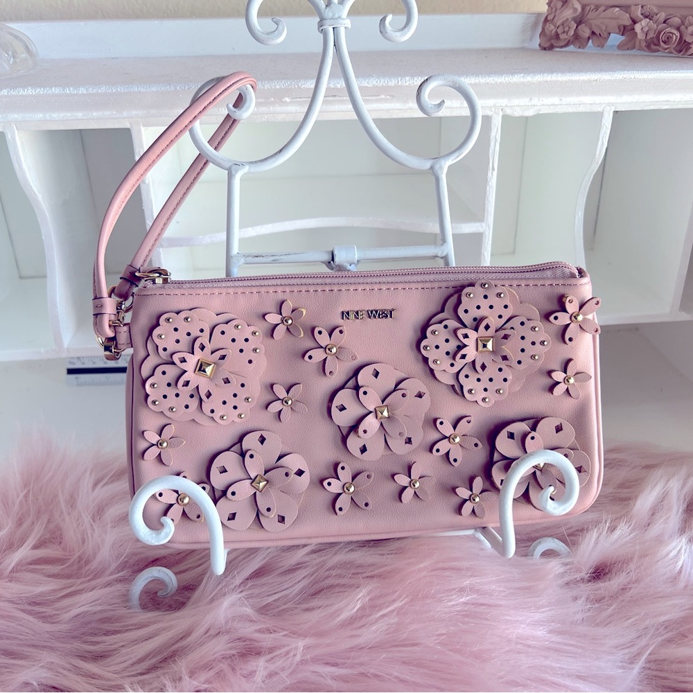 NINE WEST WALLET / CLUTCH / WRISTLET,  MAUVY PINK